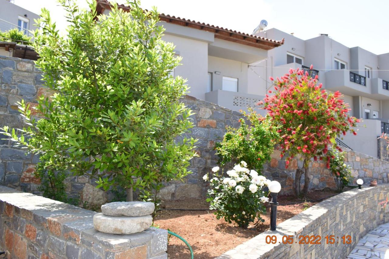 Istron Mirabella Villas 外观 照片